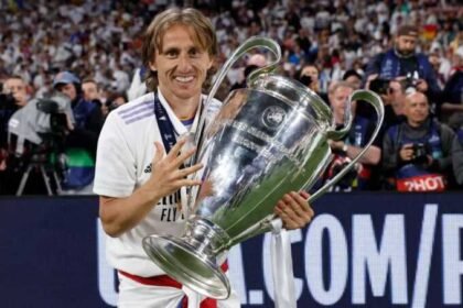 Luca Modrić Akhiri Karier di Real Madrid Setelah 13 Musim Legendaris
