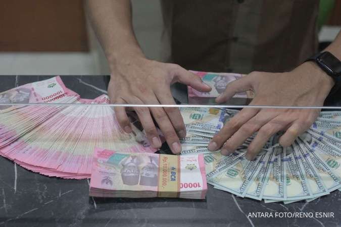 Kurs Dollar-Rupiah di Bank BCA, BNI, BRI, dan Mandiri Jumat Ini (23/5) – Nasabah Segera Datang