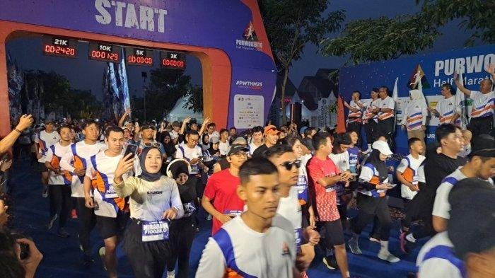 4.500 Pelari Gempur Purwokerto Half Marathon 2025, Peserta Melonjak