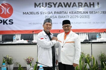 Al Muzzammil Yusuf Menjadi Ketua PKS: Pengamat Prediksi Arah Koalisinya Menuju Pemerintahan